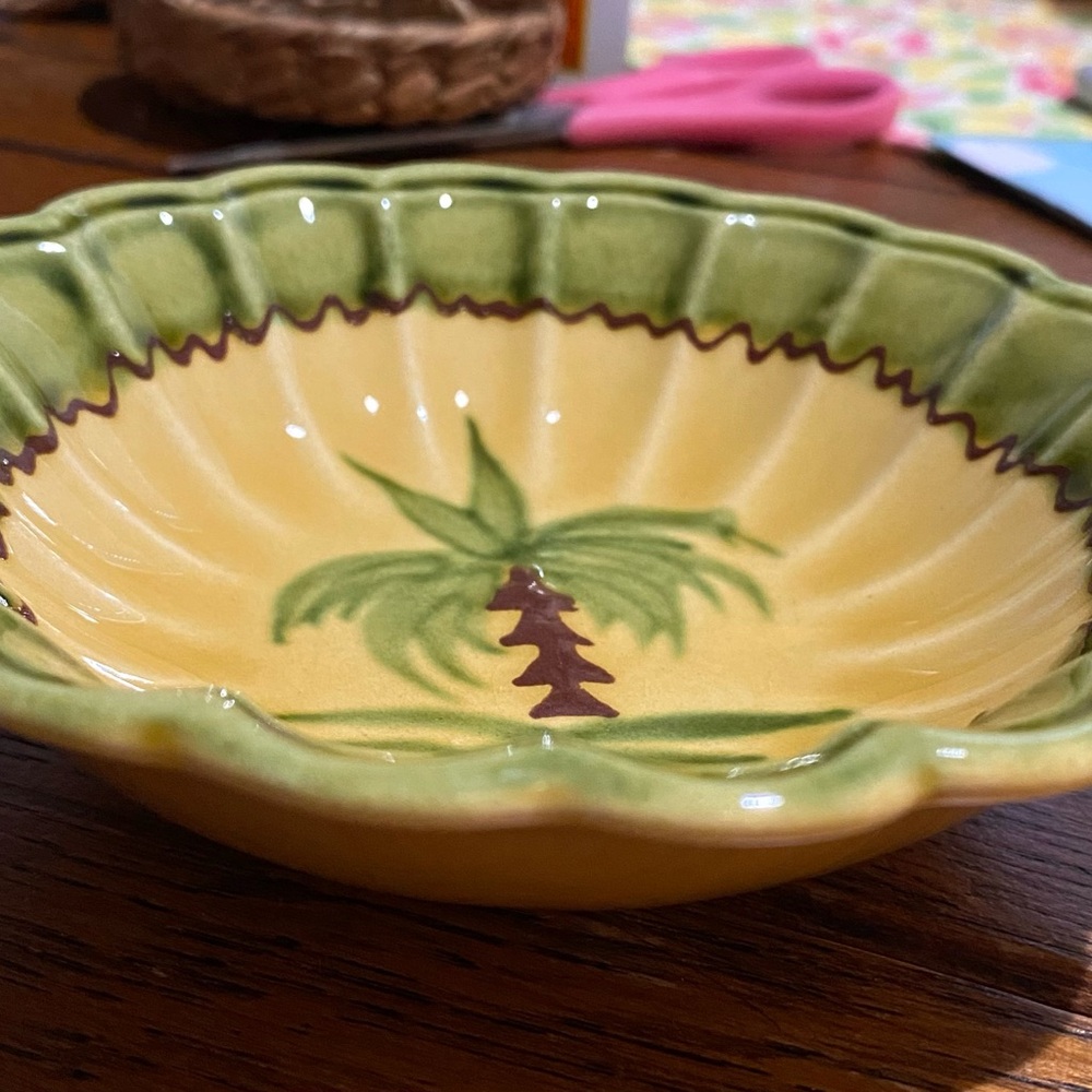 The dessert bowl is from the 1960s 
Faience Provençale du Poët-Laval.Palm TreeEC - Picture 4 of 10